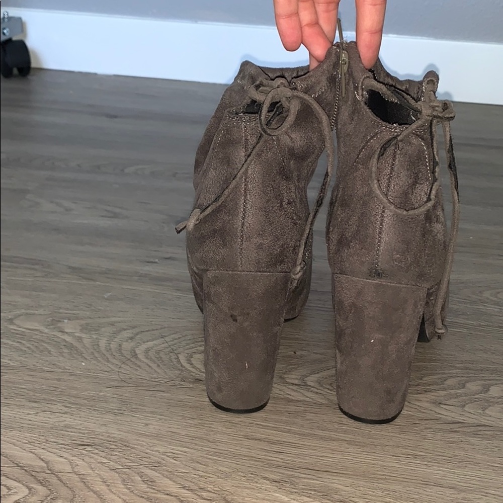 Booties - Picture 4 of 4